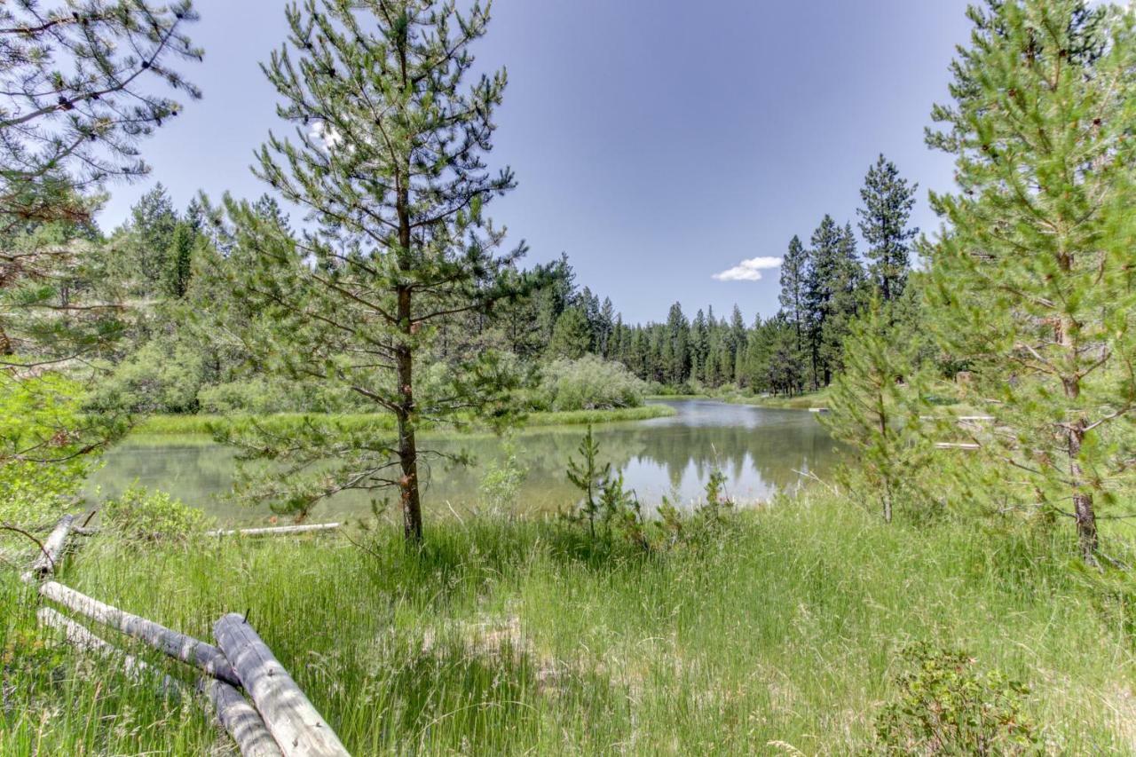 17066 Cooper Drive-Spring River Lodge Sunriver Exterior photo